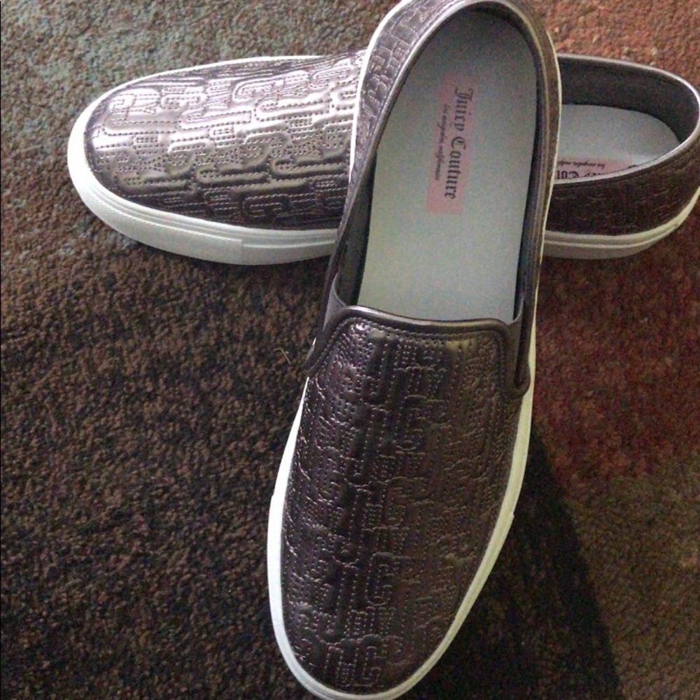 women sneakers